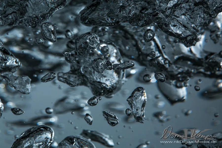 Macro 2013 — 2013
