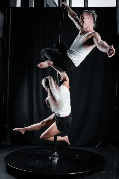 Live acrobatics shoot at Calumet