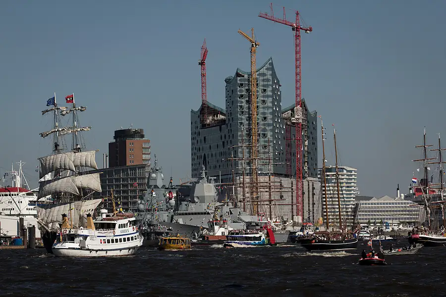 Hafengeburtstag 2011 — 2011